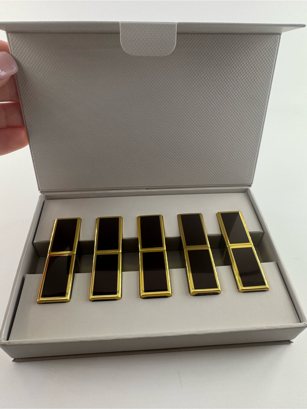 TOM FORD 5 piece mini lipstick NWT TOM FORD - Picture 7 of 7